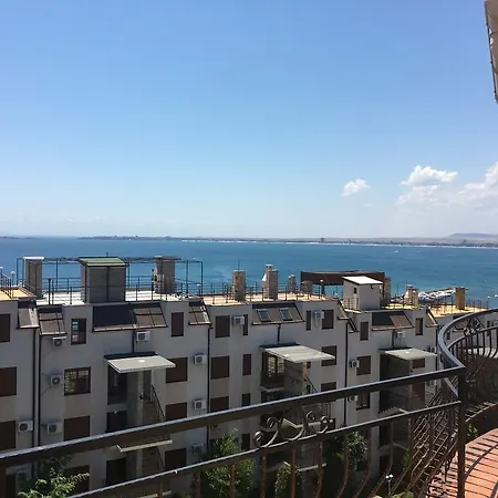 圣塔季扬娜酒店