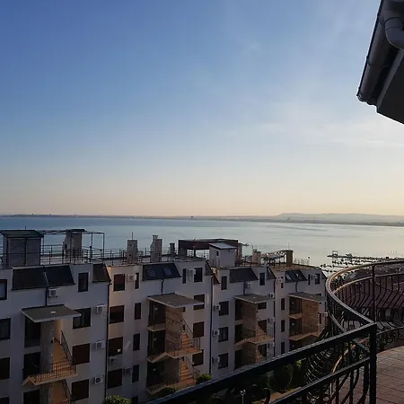 圣塔季扬娜酒店 * 圣弗拉斯