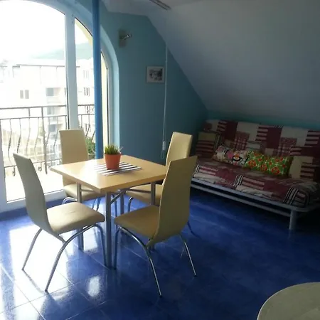 酒店 圣塔季扬娜酒店 *