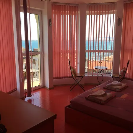 호텔 Saint Tatyana *